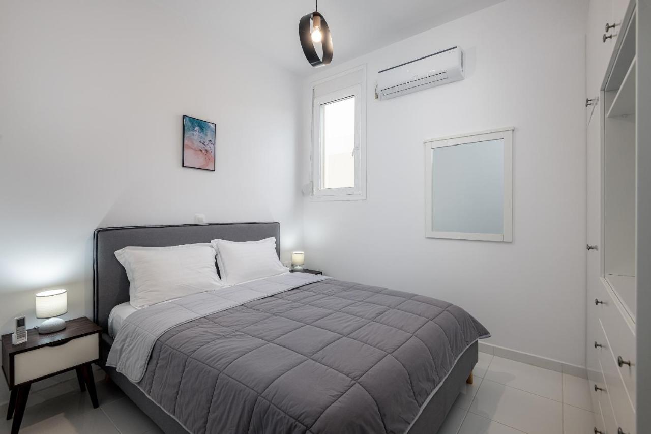Asteria Pearl Villa 2 With Rooftop Jacuzzi Tigkaki  Bagian luar foto